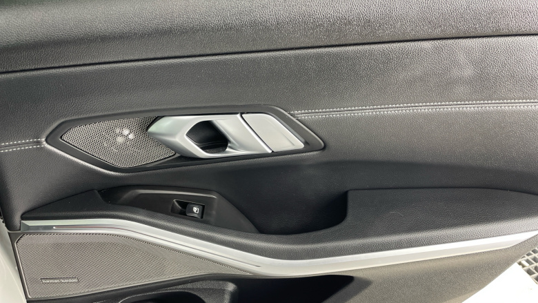 BMW 3 Series M340i xDrive 4dr Step Auto Petrol Saloon